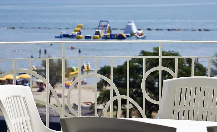 Blumare Aparthotel Martinsicuro